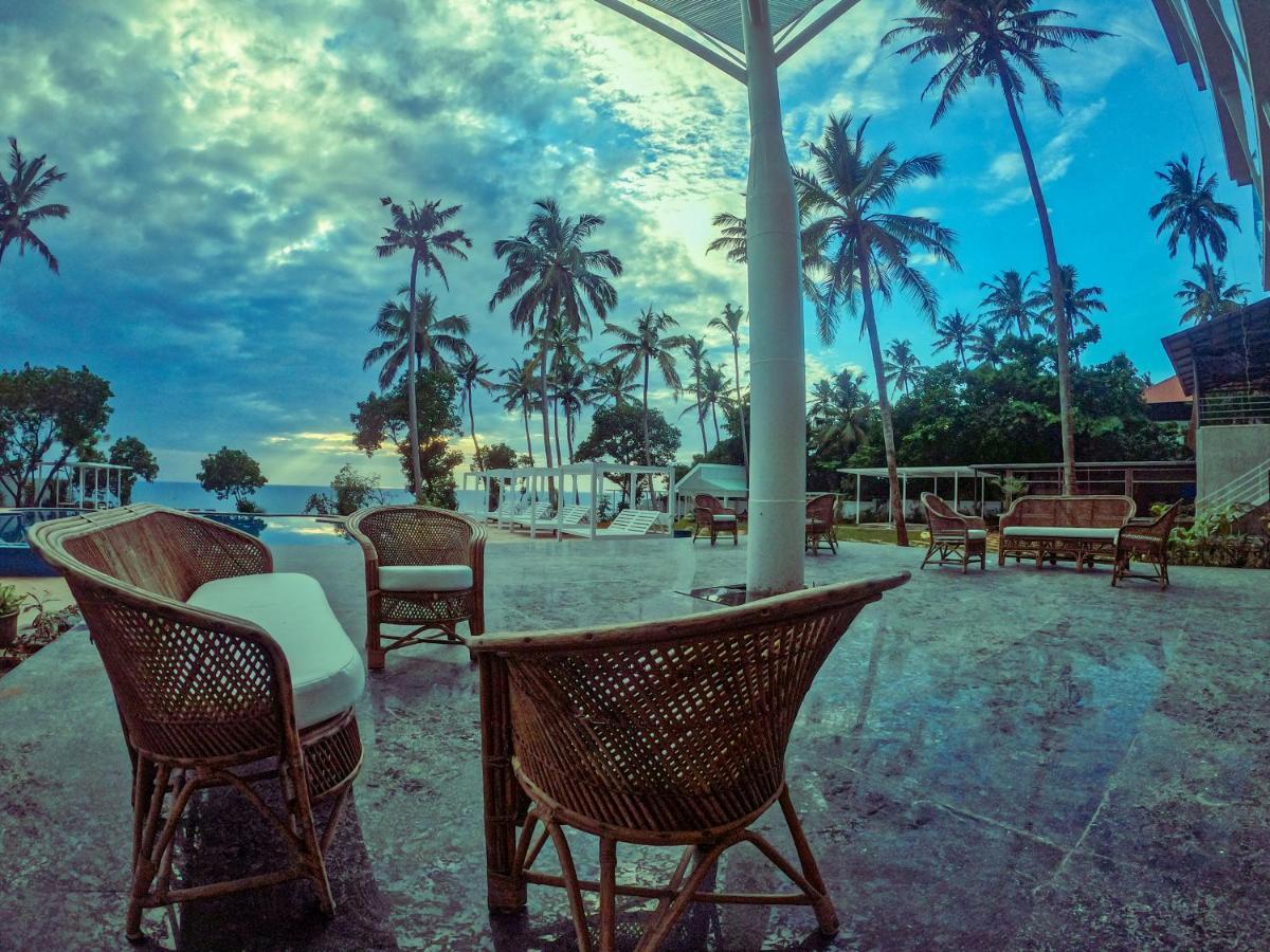 Elixir Cliff Beach Resort And Spa Varkala Exterior photo